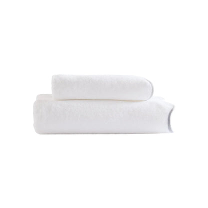 Scalloped Edge Bath Towels – Soft & Absorbent