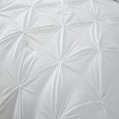 King  3 Pieces Pintuck Bedding Set