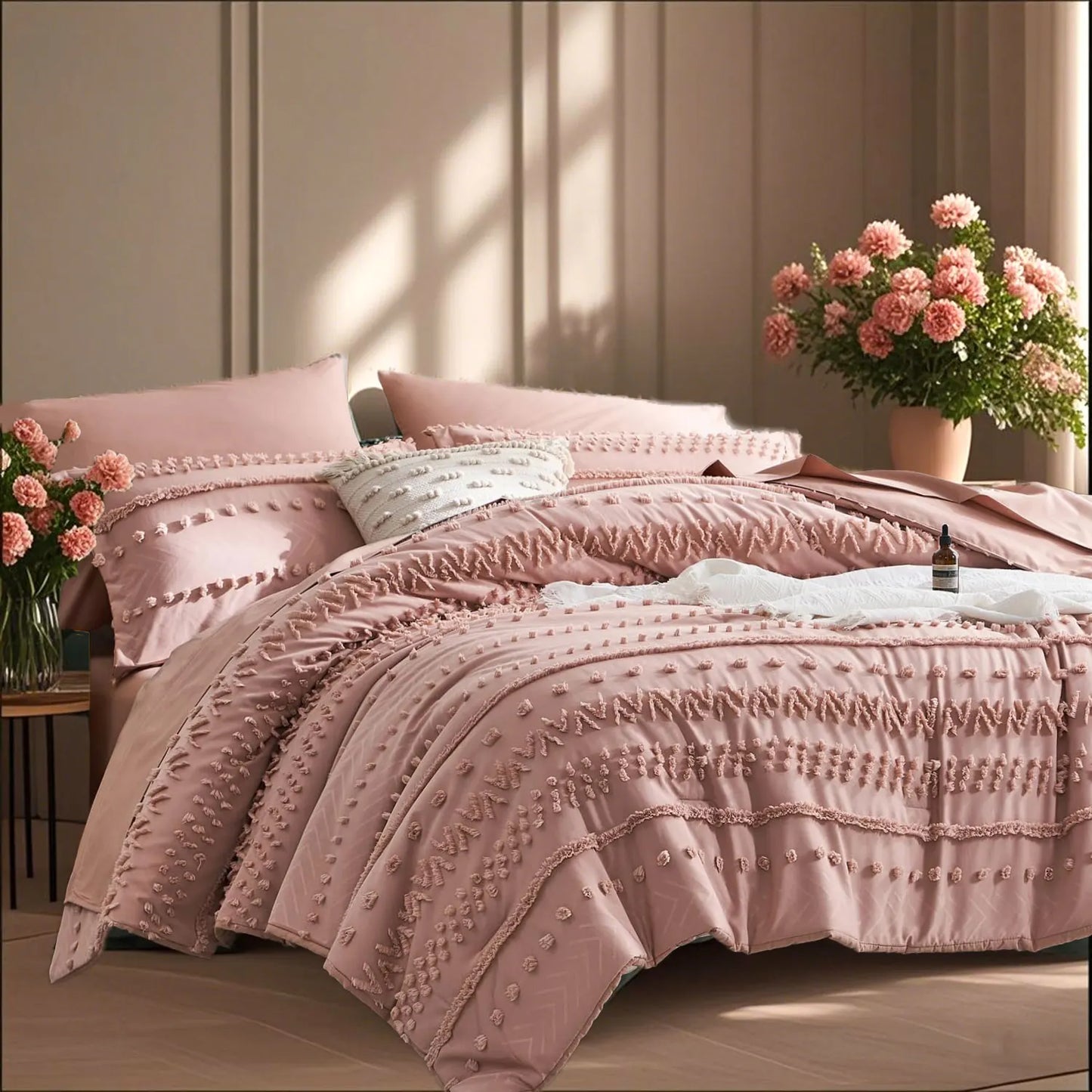 7-piece Tufted design comforter set - King or Queen