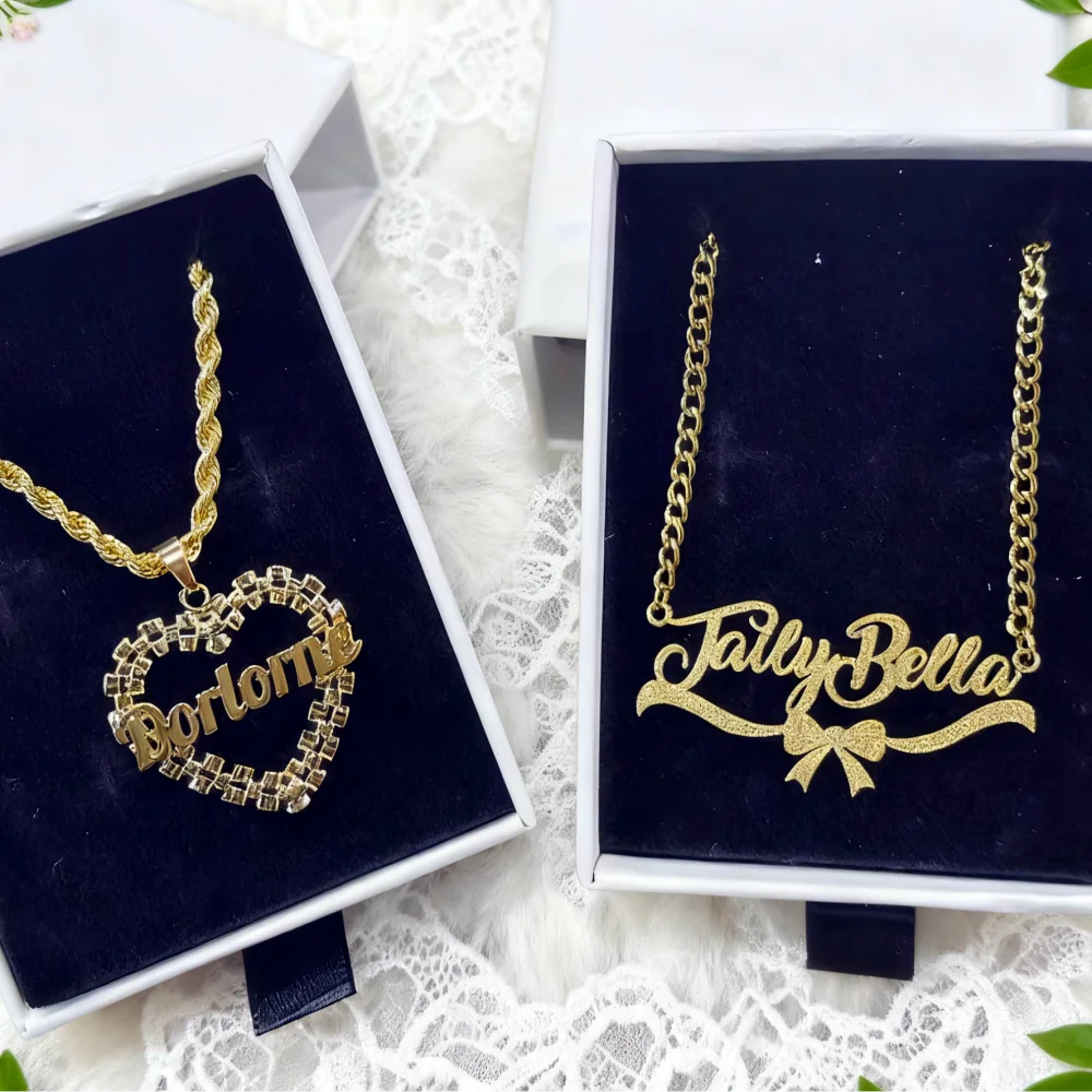 Custom Name Heart Frame Necklace
