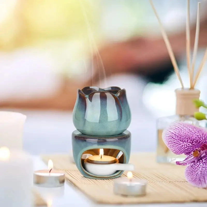 Tulip-Shaped Ceramic Aromatherapy Diffuser & Candle Holder Set