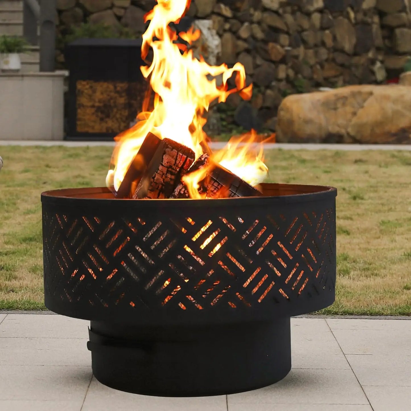 26" Wood Burning Fire Pit with Grill & Lid